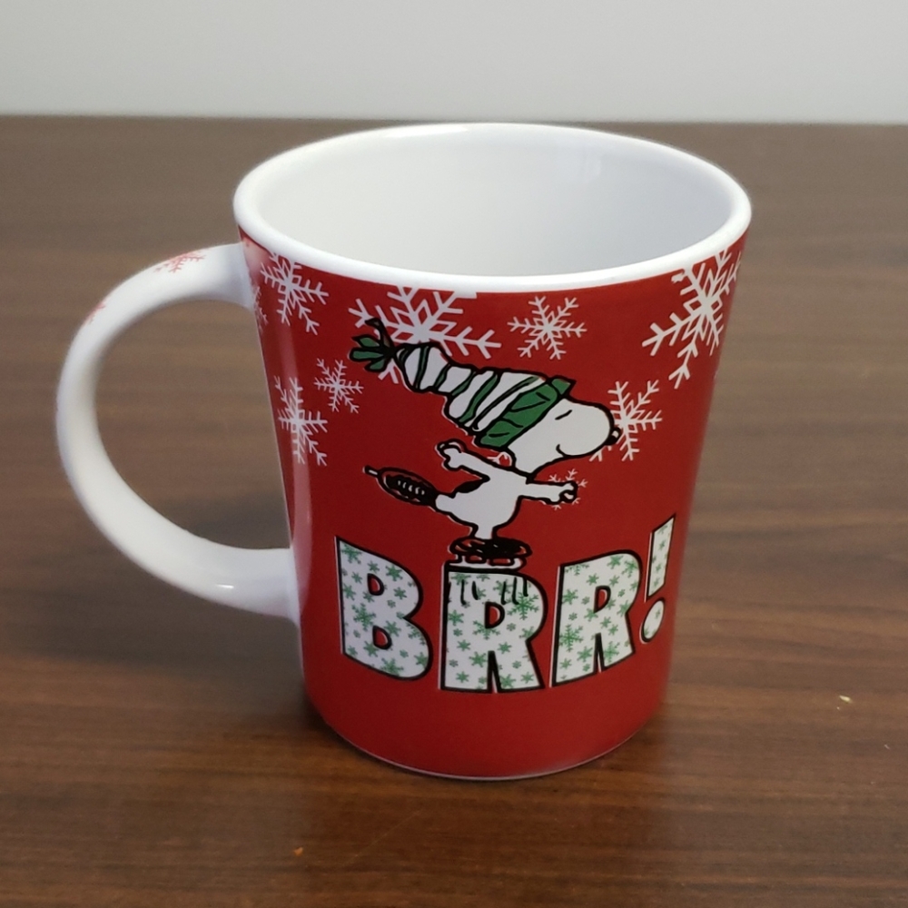 Snoopy Winter Theme Ceramic Mug